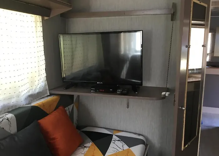La Caravane Le Nid Douillet キャンプ場